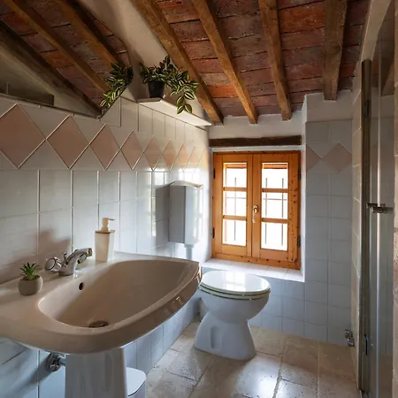 Il Casone Di Affittacamere 3*